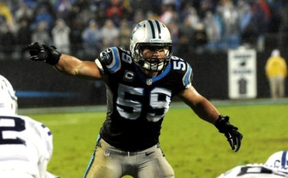 Nov 2, 2015; Charlotte, NC, USA; Carolina Panthers linebacker Luke Kuechly (59) calls out to his defense during the second half of the game against the Indianapolis Colts at Bank of America Stadium. Mandatory Credit: Sam Sharpe-USA TODAY Sports