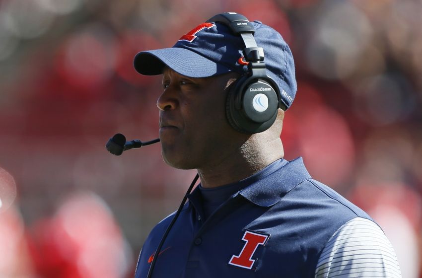Oct 15, 2016; Piscataway, NJ, USA; Illinois Fighting Illini head coach Lovie Smith looks on during the first half against the Rutgers Scarlet Knights at High Points Solutions Stadium. Mandatory Credit: Noah K. Murray-USA TODAY Sports