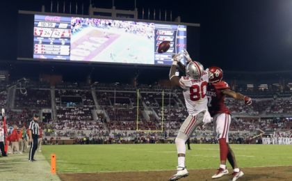 Sep 17, 2016; Norman, OK, USA; Ohio State Buckeyes wide receiver Noah Brown (80) cannot make a catch as Oklahoma Sooners cornerback Jordan Thomas (7) defends during the second half at Gaylord Family - Oklahoma Memorial Stadium. Mandatory Credit: Kevin Jairaj-USA TODAY Sports