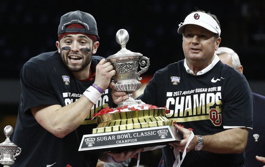 9785413-baker-mayfield-bob-stoops-ncaa-football-sugar-bowl-auburn-vs-oklahoma-850x536.jpg