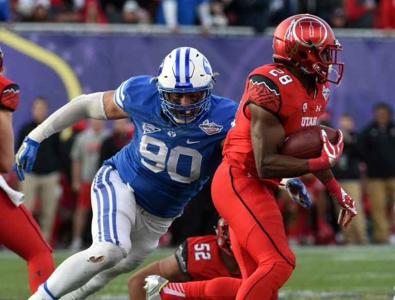 bronson-kaufusi-joe-williams-ncaa-football-las-vegas-bowl-brigham-young-vs-utah-768x585.jpg