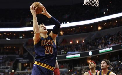 Jan 6, 2016; Washington, DC, USA; Cleveland Cavaliers center Timofey Mozgov (20) shoots the ball against the Washington Wizards in the first quarter at Verizon Center. Mandatory Credit: Geoff Burke-USA TODAY Sports