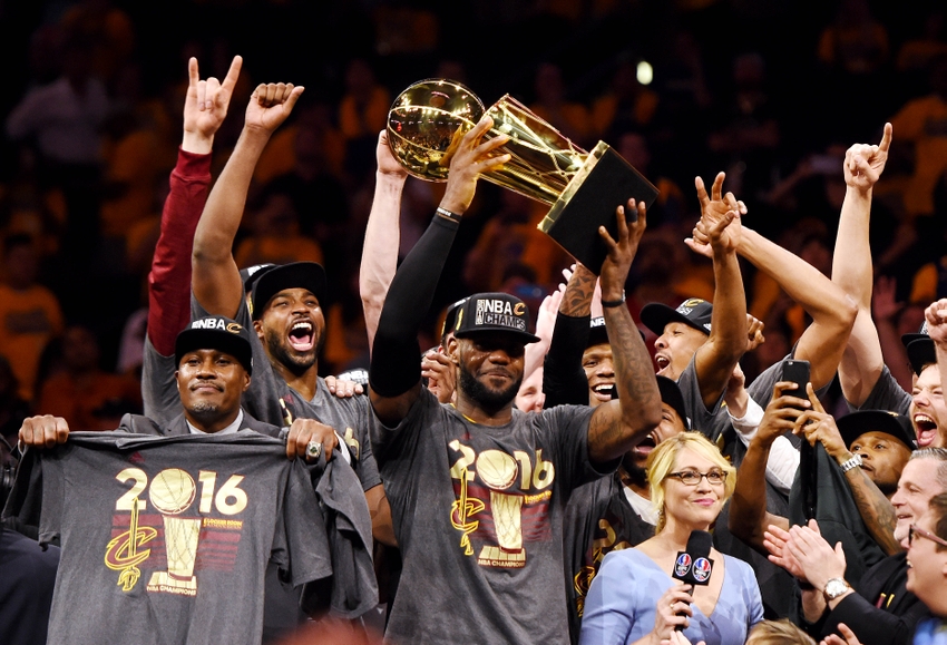 Jun 19, 2016; Oakland, CA, USA; Cleveland Cavaliers forward LeBron James (23) and the Cleveland Cavaliers celebrates with the Larry O