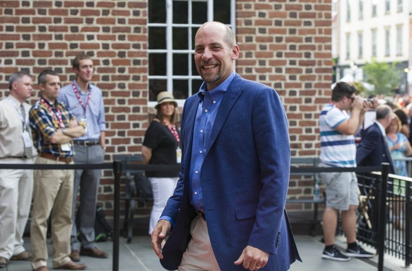 Jul 25, 2015; Cooperstown, NY, USA; Hall of Fame Inductee John Smoltz smiles as he arrives at National Baseball Hall of Fame. Mandatory Credit: Gregory J. Fisher-USA TODAY Sports
