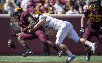 Golden Flashes Safety Nate Holley (18) is a bright spot in an otherwise disappointing Kent State defense. Mandatory Credit: Jesse Johnson-USA TODAY Sports