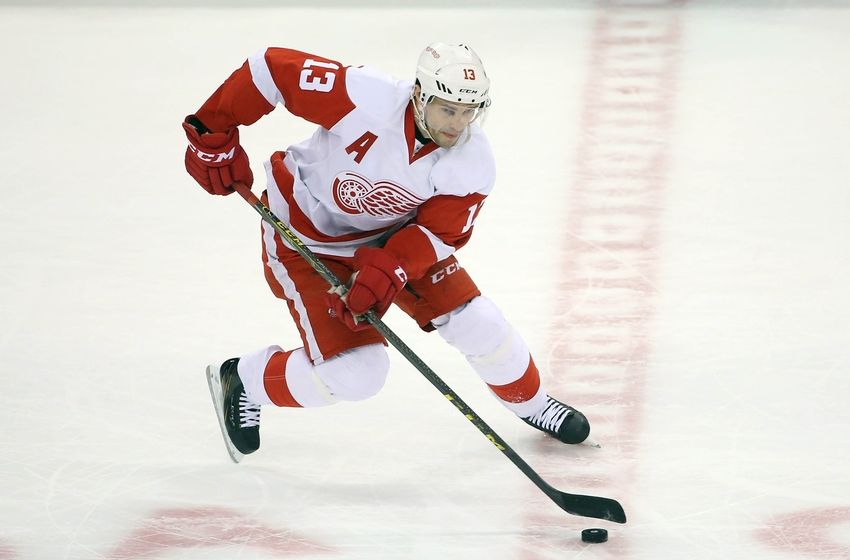 http://cdn.fansided.com/wp-content/blogs.dir/196/files/2016/04/pavel-datsyuk-nhl-detroit-red-wings-toronto-maple-leafs-1-850x560.jpg