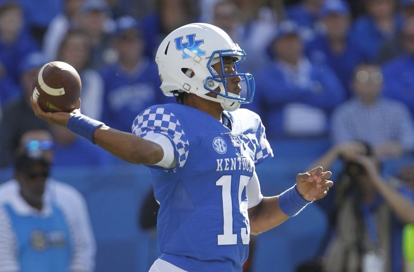 Oct 8, 2016; Lexington, KY, USA; Kentucky Wildcats quarterback Stephen Johnson (15) passes the ball against the Vanderbilt Commodores in the first half at Commonwealth Stadium. Mandatory Credit: Mark Zerof-USA TODAY Sports