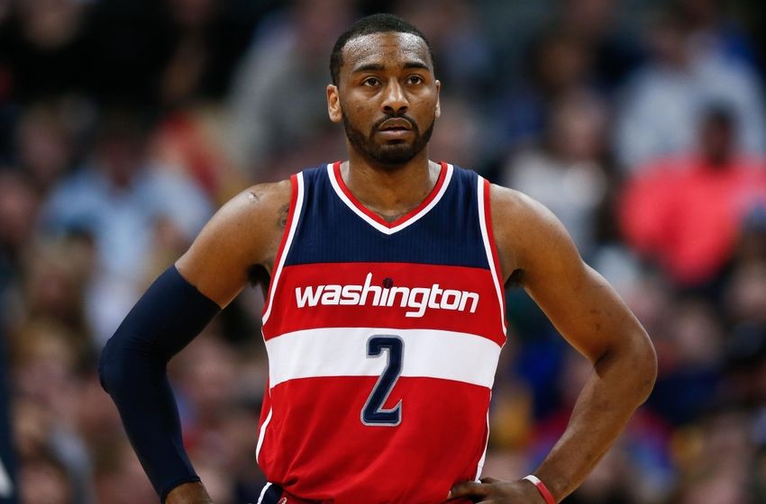 John Wall wears Cowboys jersey to Redskins game (Photo)