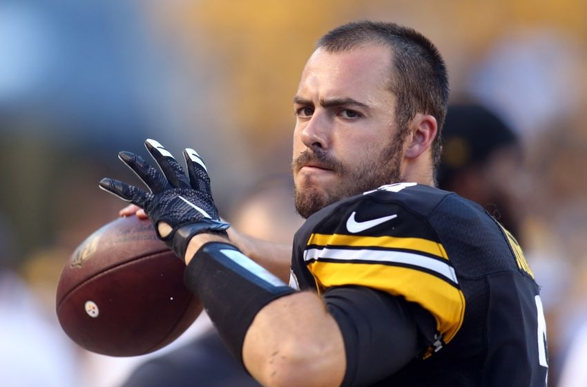 Landry Jones throws two INTs for Steelers against Eagles