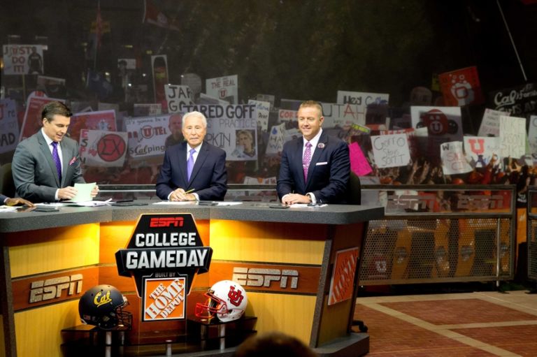 ESPN College GameDay Week 2 live stream Watch online