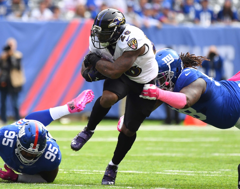 Mandatory Credit: Robert Deutsch-USA TODAY Sports
