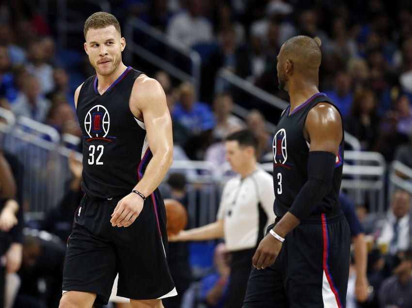 LA Clippers forward Blake Griffin (32) is in Friday's DraftKings daily picks Mandatory Credit: Kim Klement-USA TODAY Sports