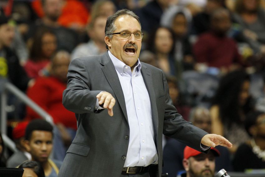 Dec 30, 2016; Atlanta, GA, USA; Detroit Pistons head coach Stan Van Gundy coaches against the Atlanta Hawks in the fourth quarter at Philips Arena. The Hawks won 105-98. Mandatory Credit: Brett Davis-USA TODAY Sports