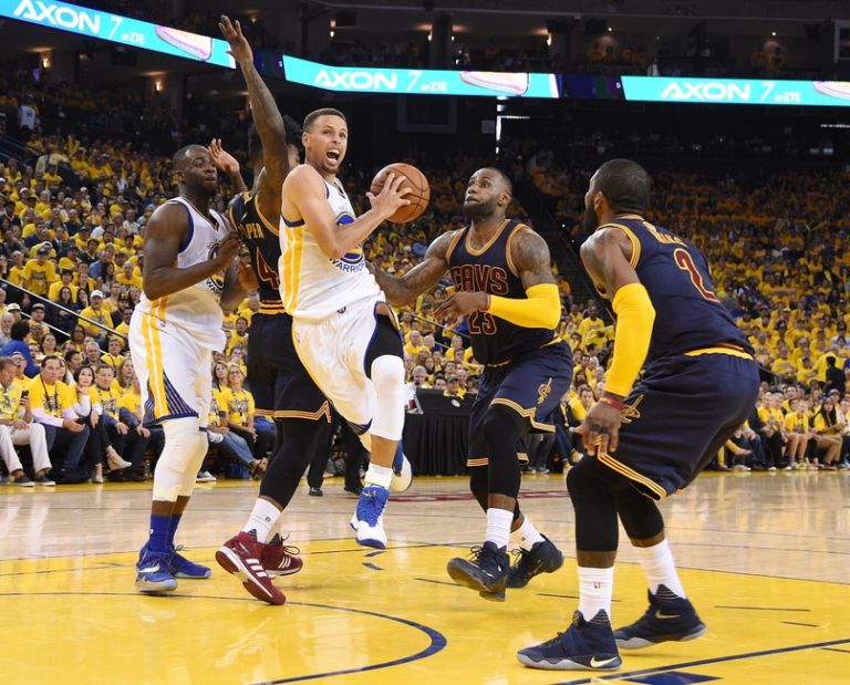 1996 Bulls Matched by 2016 Warriors Finals