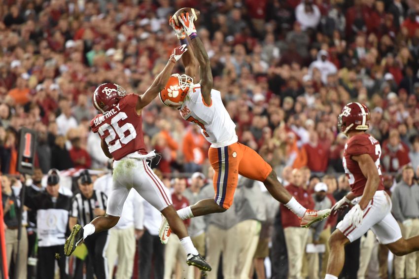 Jan 9, 2017; Tampa, FL, USA; Clemson Tigers wide receiver Mike Williams (7) makes a catch while defended by Alabama Crimson Tide defensive back Marlon Humphrey (26) during the fourth quarter in the 2017 College Football Playoff National Championship Game at Raymond James Stadium. Mandatory Credit: Steve Mitchell-USA TODAY Sports