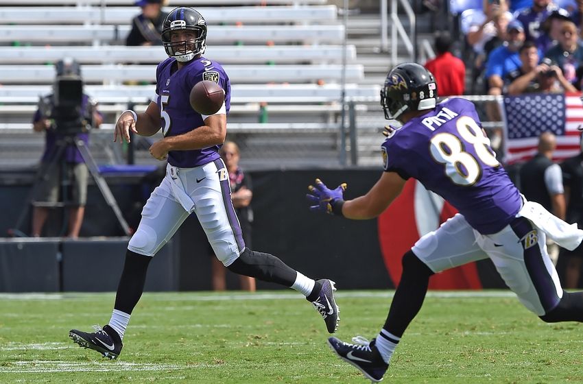Sep 11, 2016; Baltimore, MD, USA; Baltimore Ravens quarterback Joe Flacco (5) throws to tight end Dennis Pitta (88) during the second quarter against the Buffalo Bills at M&T Bank Stadium. Mandatory Credit: Tommy Gilligan-USA TODAY Sports