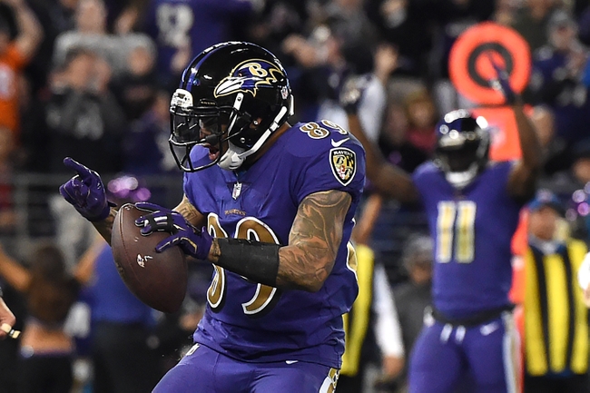 Nov 10, 2016; Baltimore, MD, USA; Baltimore Ravens wide receiver Steve Smith (89) celebrates after scoring a touchdown during the third quarter against the Cleveland Browns at M&T Bank Stadium. Mandatory Credit: Tommy Gilligan-USA TODAY Sports