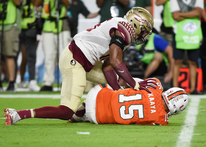 9611787-brad-kaaya-ncaa-football-florida-state-miami.jpg