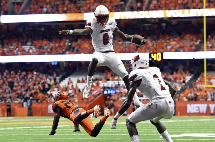 9530056-lamar-jackson-ncaa-football-loui