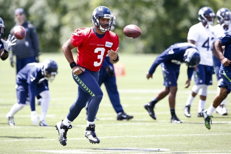 Is Russell Wilson the NFL's 5th best QB?