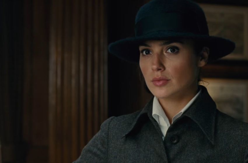 'Wonder Woman' wages war in promising new trailer