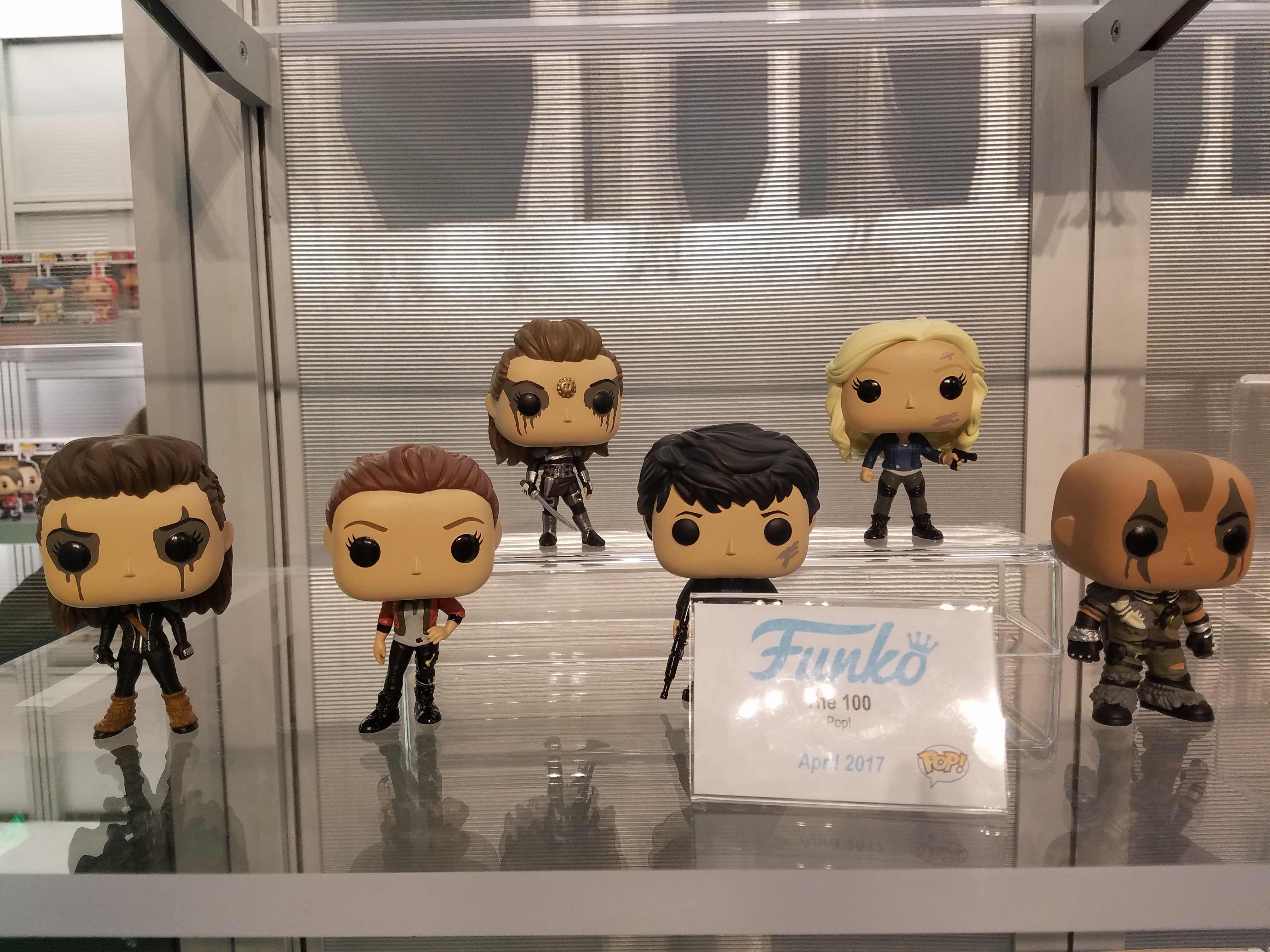 the 100 pop dolls