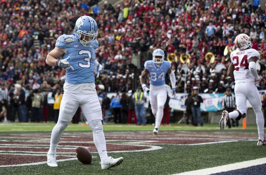9777286-ncaa-football-sun-bowl-stanford-