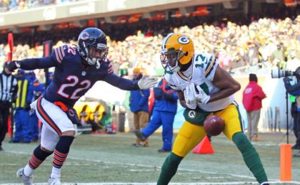 Dec 18, 2016; Chicago, IL, USA; Green Bay Packers wide receiver Davante Adams (17) drops a pass in the end zone with Chicago Bears cornerback Cre'von LeBlanc (22) defending during the second half at Soldier Field. Green Bay won 30-27. Mandatory Credit: Dennis Wierzbicki-USA TODAY Sports