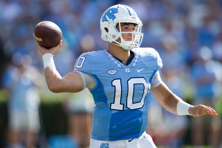 Sep 24, 2016; Chapel Hill, NC, USA; North Carolina Tar Heels quarterback Mitch Trubisky (10) passes the ball during the first quarter against the Pittsburgh Panthers at Kenan Memorial Stadium. Mandatory Credit: Jeremy Brevard-USA TODAY Sports