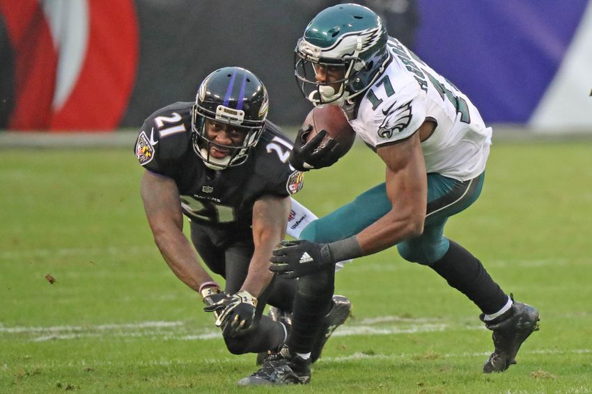 Dec 18, 2016; Baltimore, MD, USA; Philadelphia Eagles wide receiver Nelson Agholor (17) defended by Baltimore Ravens safety Lardarius Webb (21) at M&T Bank Stadium. Mandatory Credit: Mitch Stringer-USA TODAY Sports