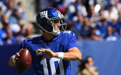 Sep 25, 2016; East Rutherford, NJ, USA; New York Giants quarterback Eli Manning (10) prepares to throw the ball during the first half against the Washington Redskinds at MetLife Stadium. Mandatory Credit: Robert Deutsch-USA TODAY Sports