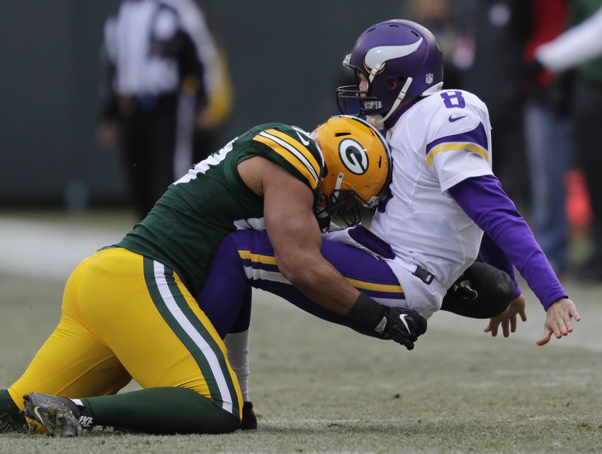 Vikings go against strategy for covering Jordy Nelson on first series
