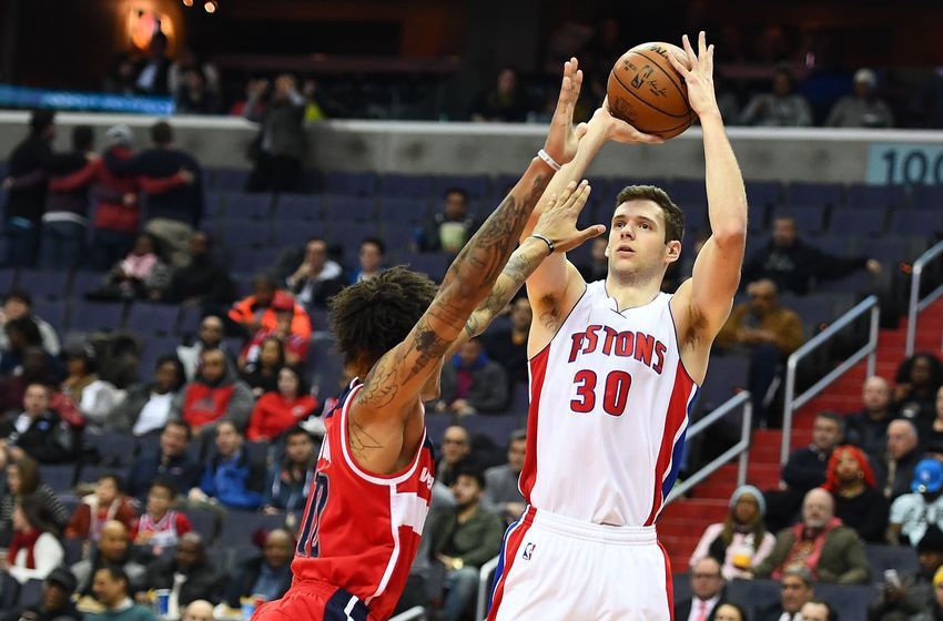 Resultado de imagem para jon leuer detroit pistons