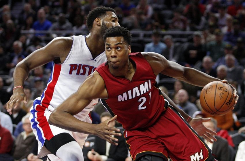 Apr 12, 2016; Auburn Hills, MI, USA; Miami Heat center Hassan Whiteside (21) is defended by Detroit Pistons center Andre Drummond (0) during the first quarter at The Palace of Auburn Hills. Mandatory Credit: Raj Mehta-USA TODAY Sports
