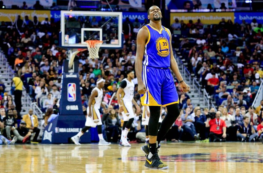 Oct 28, 2016; New Orleans, LA, USA; Golden State Warriors forward Kevin Durant (35) reacts after a score against the New Orleans Pelicans during the second half of a game at the Smoothie King Center. The Warriors defeated the Pelicans 122-114. Mandatory Credit: Derick E. Hingle-USA TODAY Sports