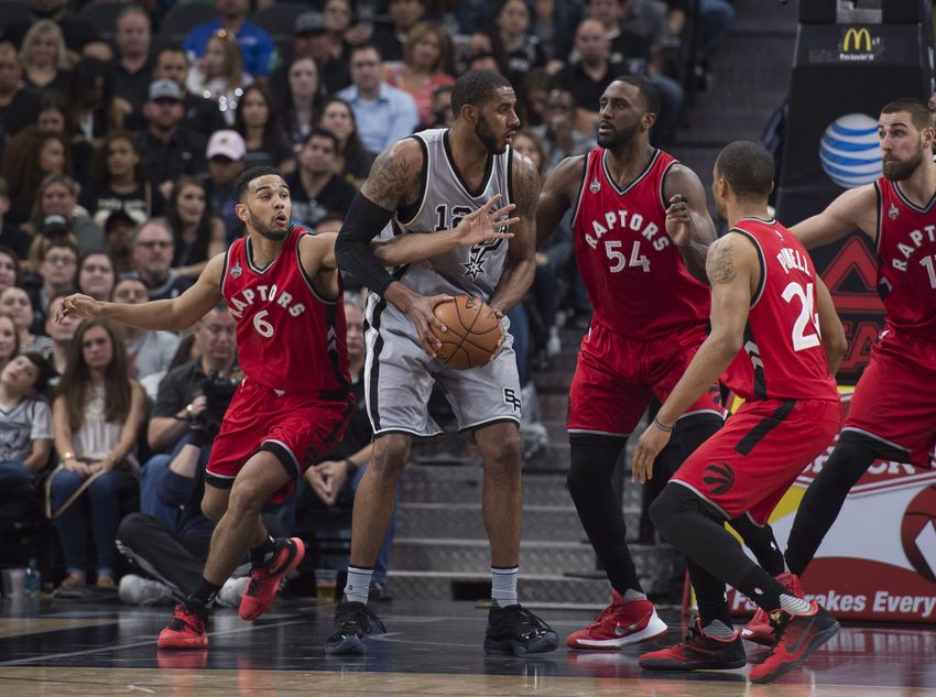 Toronto Raptors (23-10) at San Antonio Spurs (27-7): Preview