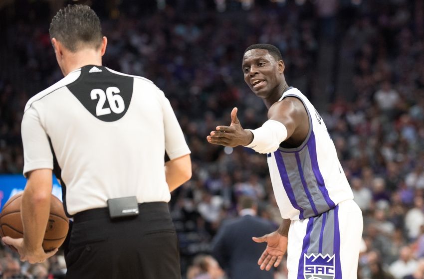 Nov 8, 2016; Sacramento, CA, USA; Sacramento Kings guard Darren Collison (7) argues a call with official Pat Fraher (26) during the fourth quarter against the New Orleans Pelicans at Golden 1 Center. The Sacramento Kings defeated the New Orleans Pelicans 102-94. Mandatory Credit: Ed Szczepanski-USA TODAY Sports