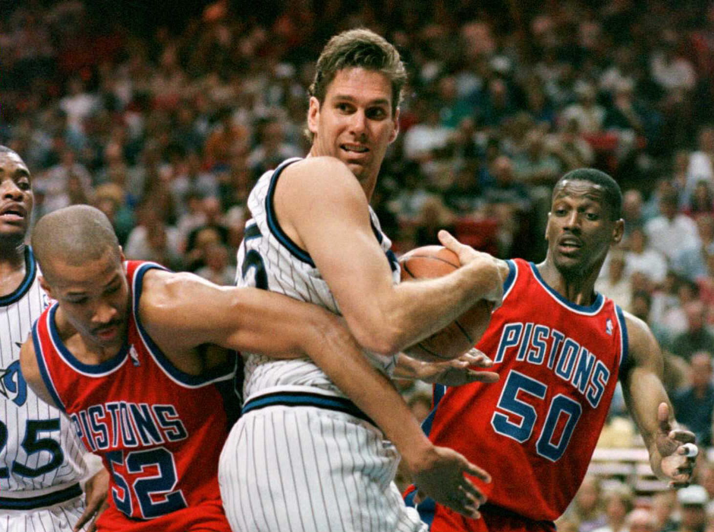 Counting Down The 25 Biggest Busts in NBA History Page 2 New Arena