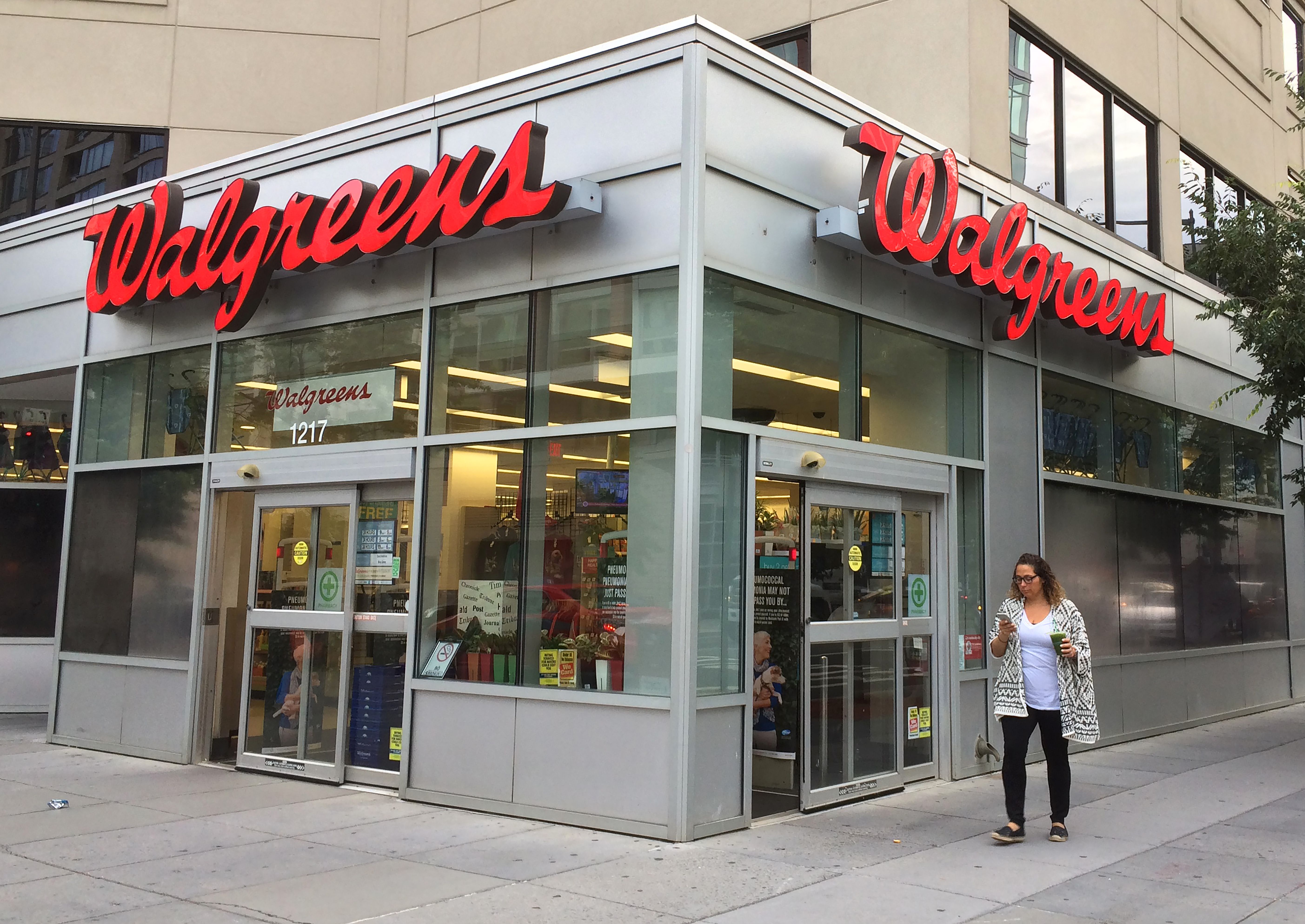 Christmas 2016 Is Walgreens open on Christmas?