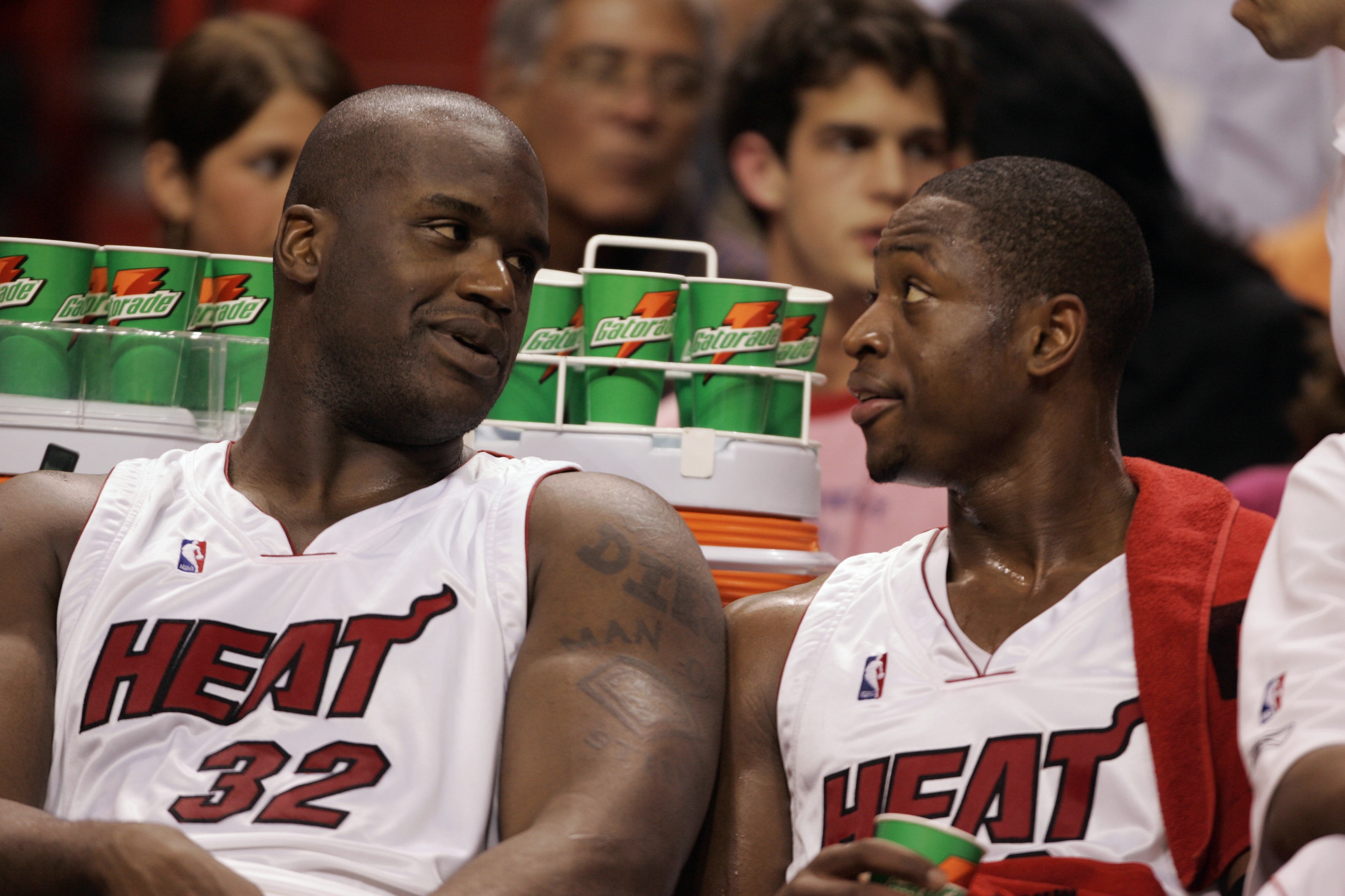 UNITED STATES - MARCH 07: Basketball: Closeup of Miami Heat Shaquille O'Neal (32) and Alonzo Mourning (33) on bench during game vs Philadelphia 76ers, Miami, FL 3/7/2005 (Photo by Bill Frakes/Sports Illustrated/Getty Images) (SetNumber: X73001 TK1)