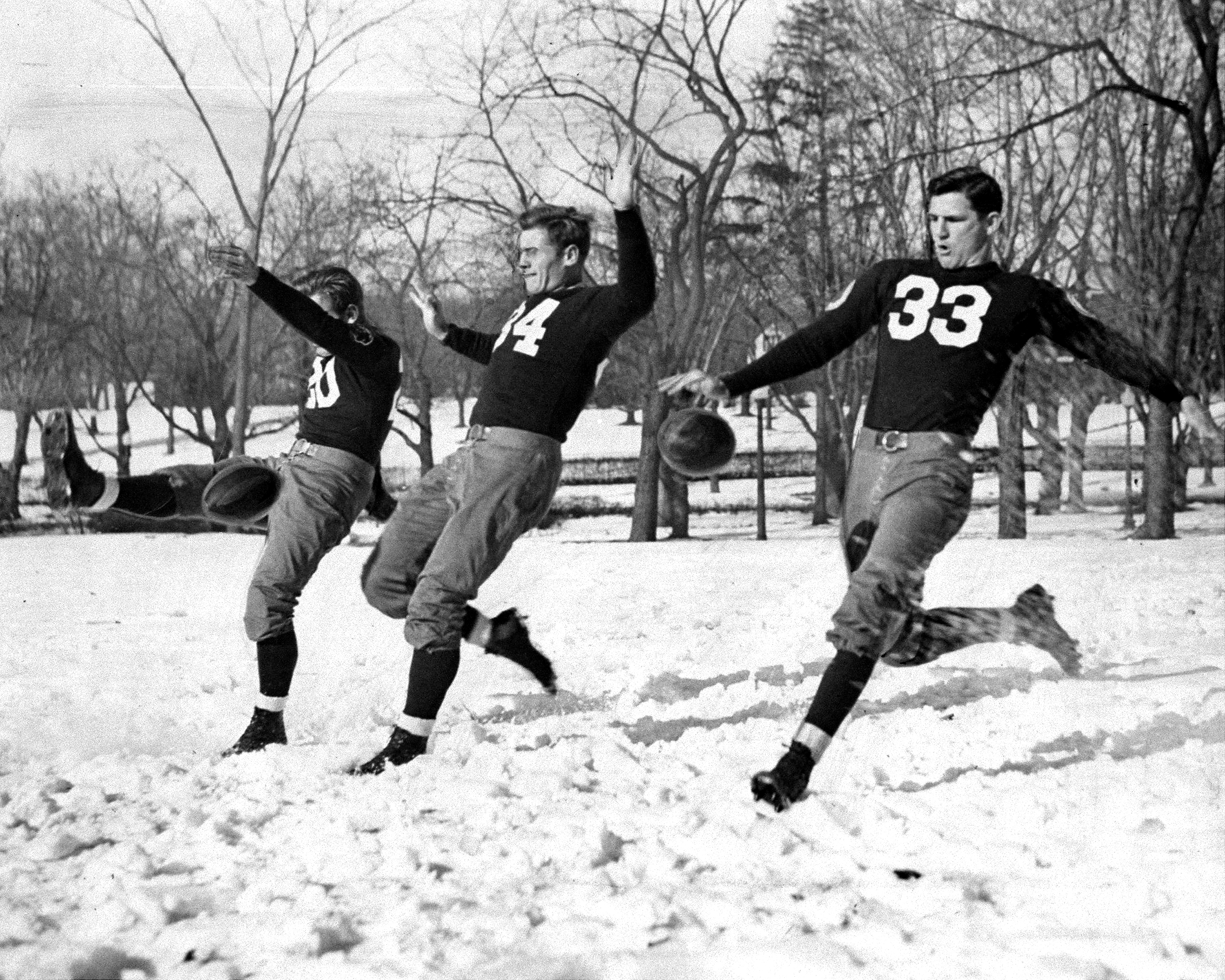 14 Hall Of Famer Sammy Baugh Photos & High Res Pictures - Getty Images