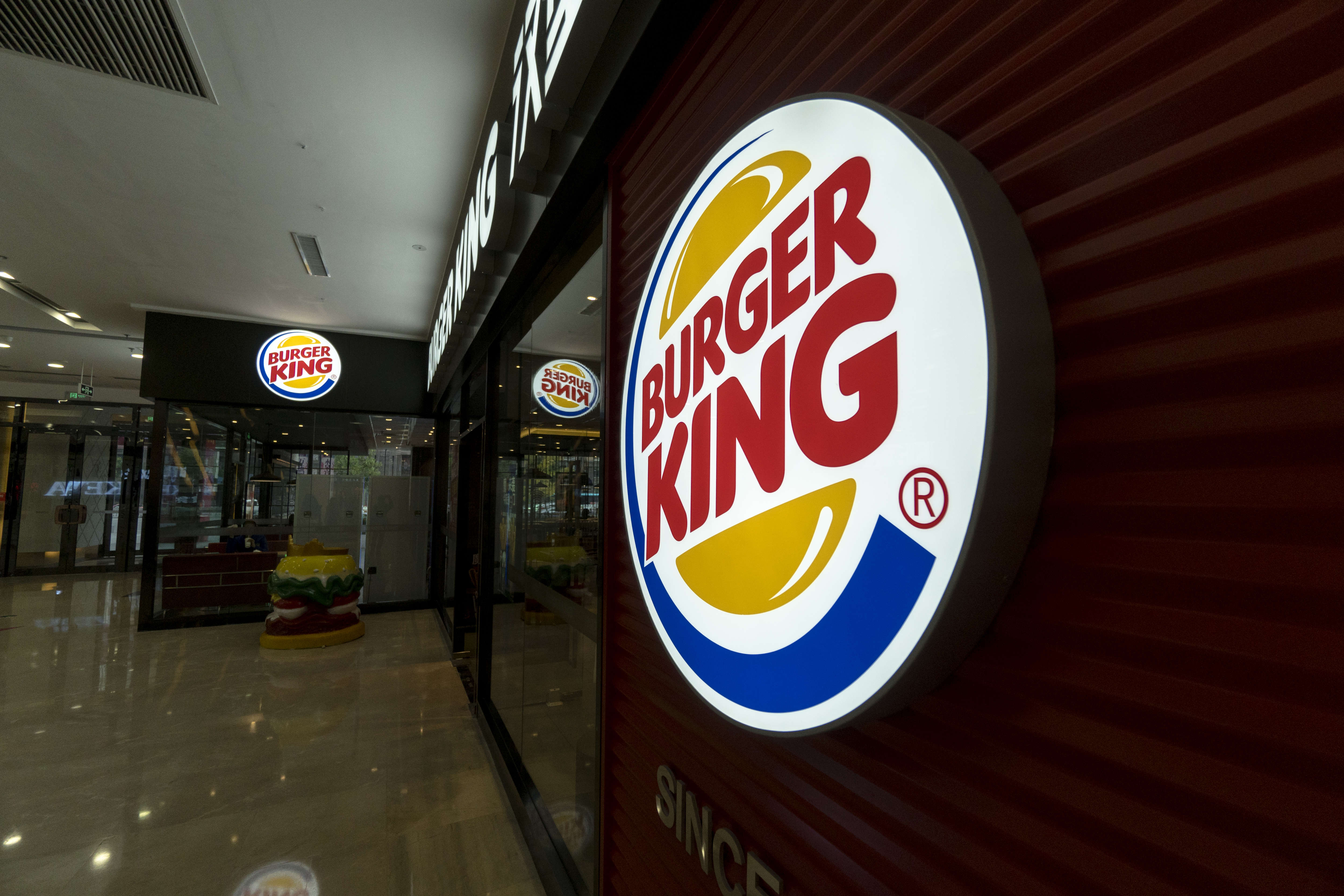 Cancels realizing Is Burger King open on New Year's Day 2017?