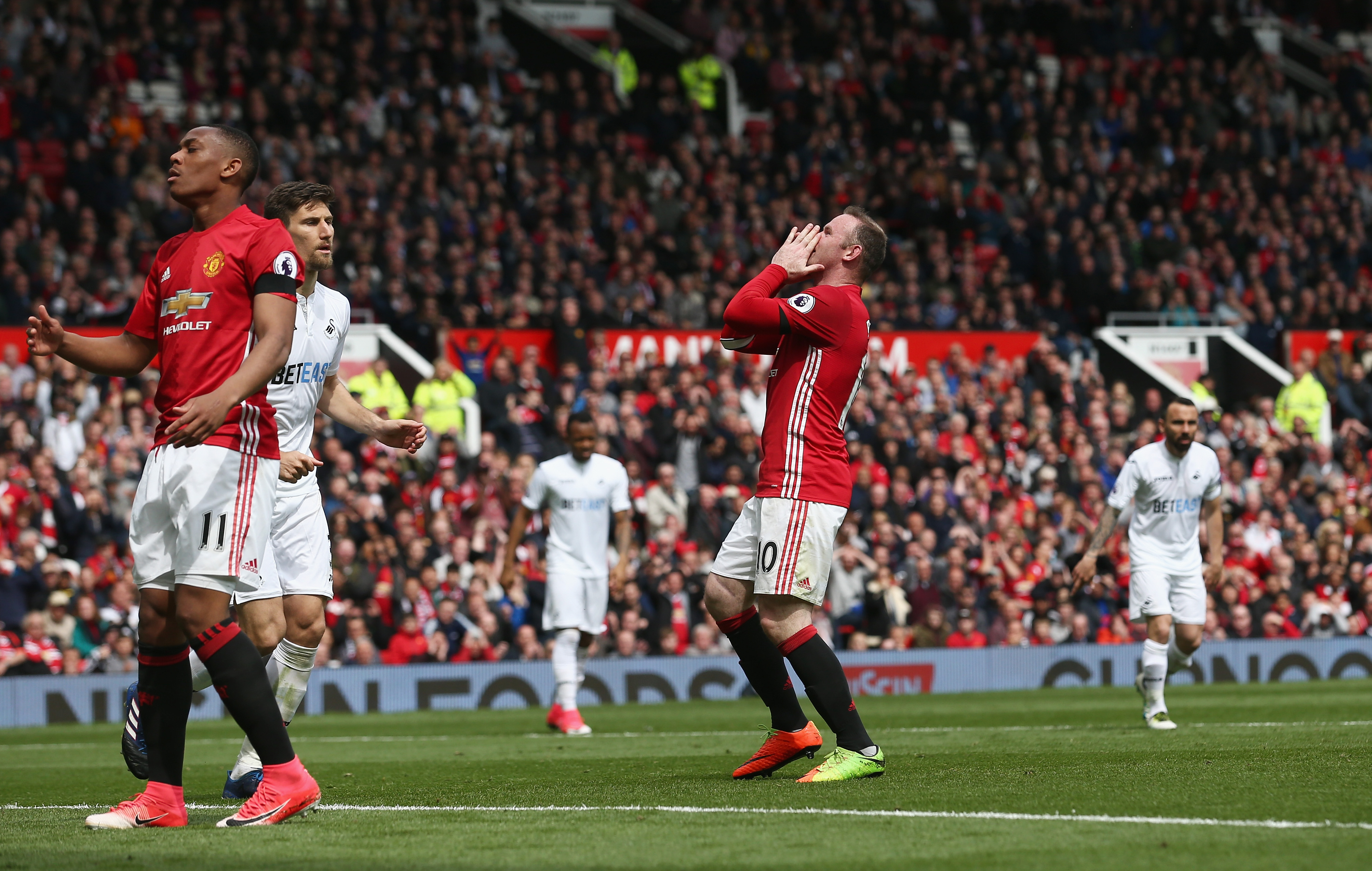 Michael Carrick says Manchester United injury list