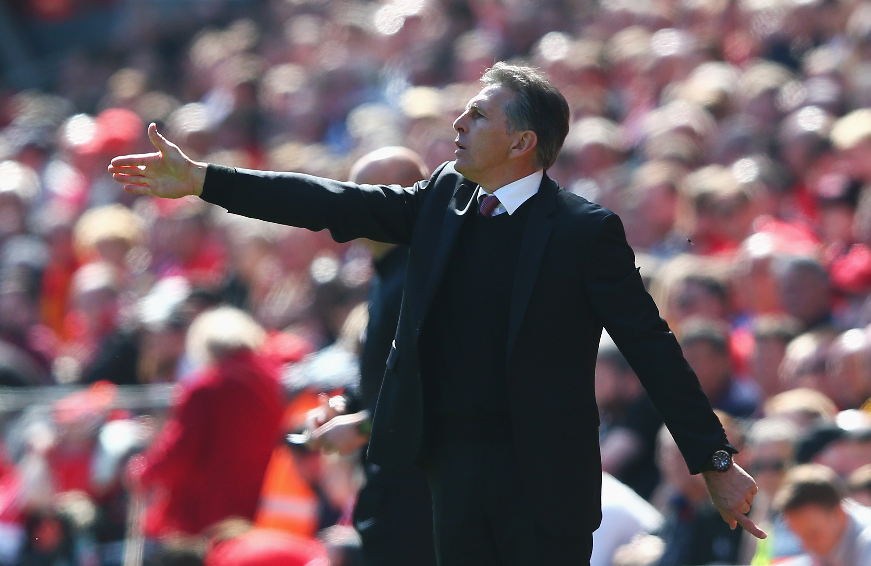 Black: Van Dijk may have 'options' to leave Black: Van Dijk may have 'options' to leave