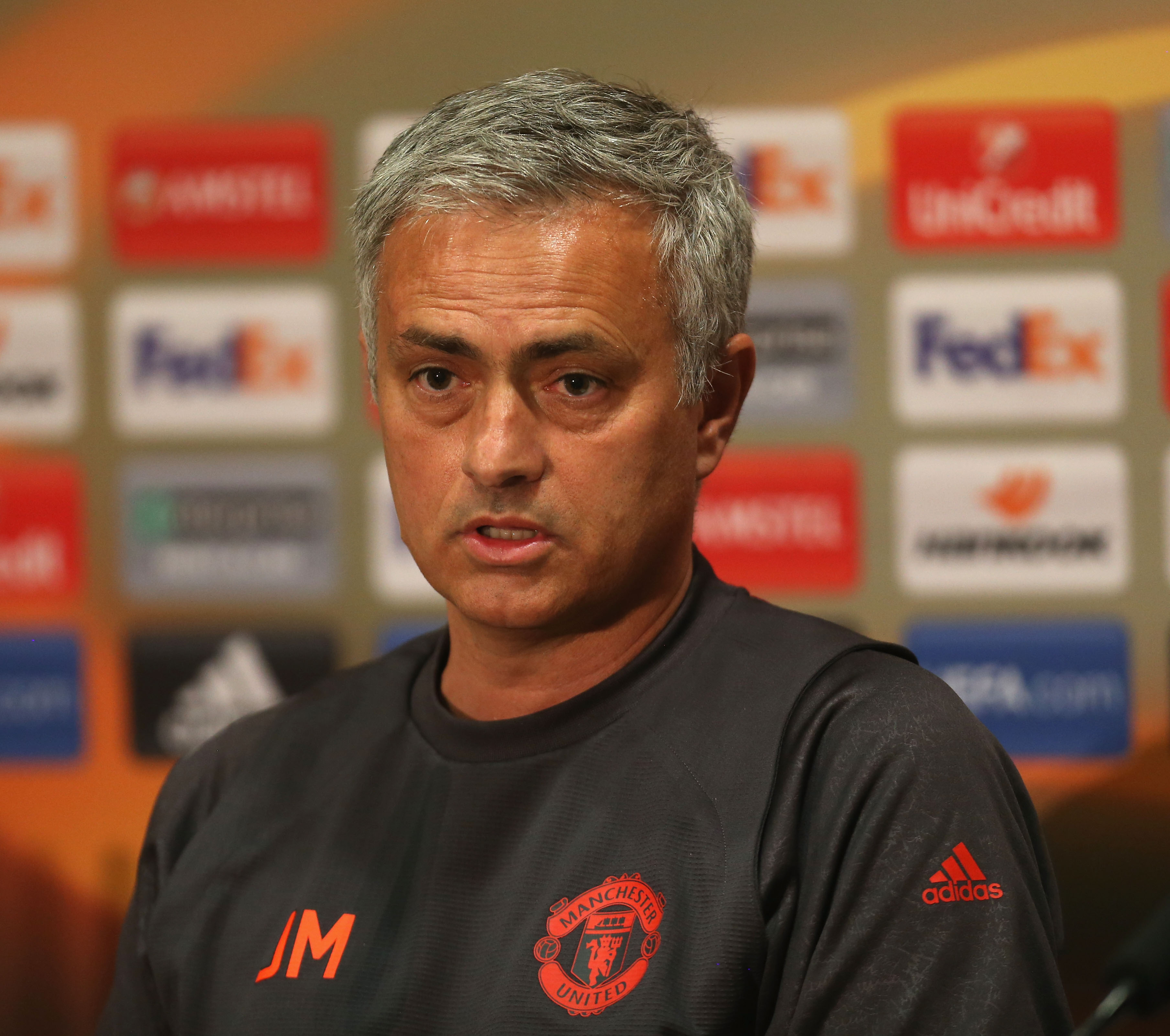 Wayne Rooney focused on fighting for Manchester United place