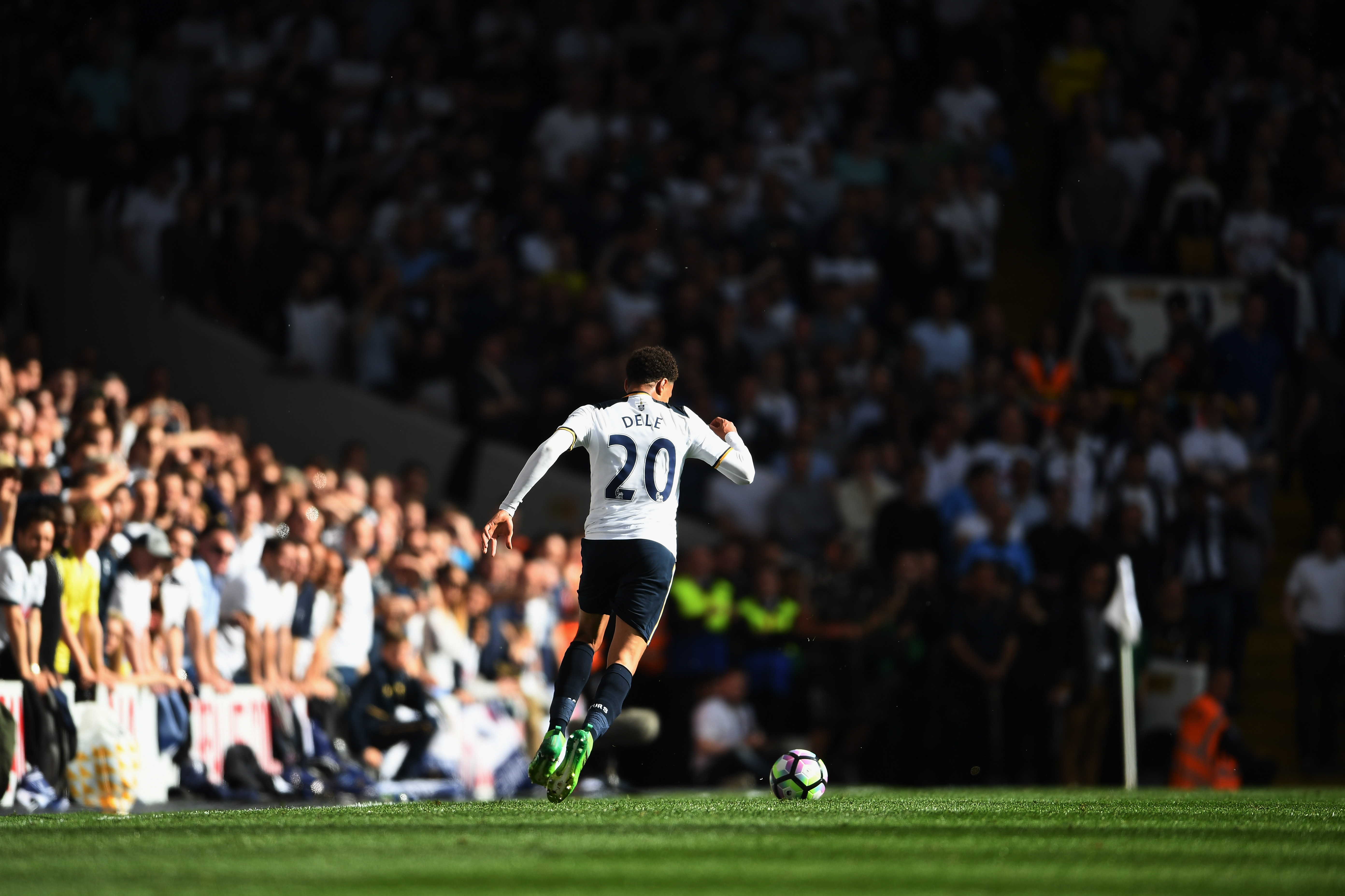 Kane has no reason to leave Tottenham, insists Pochettino
