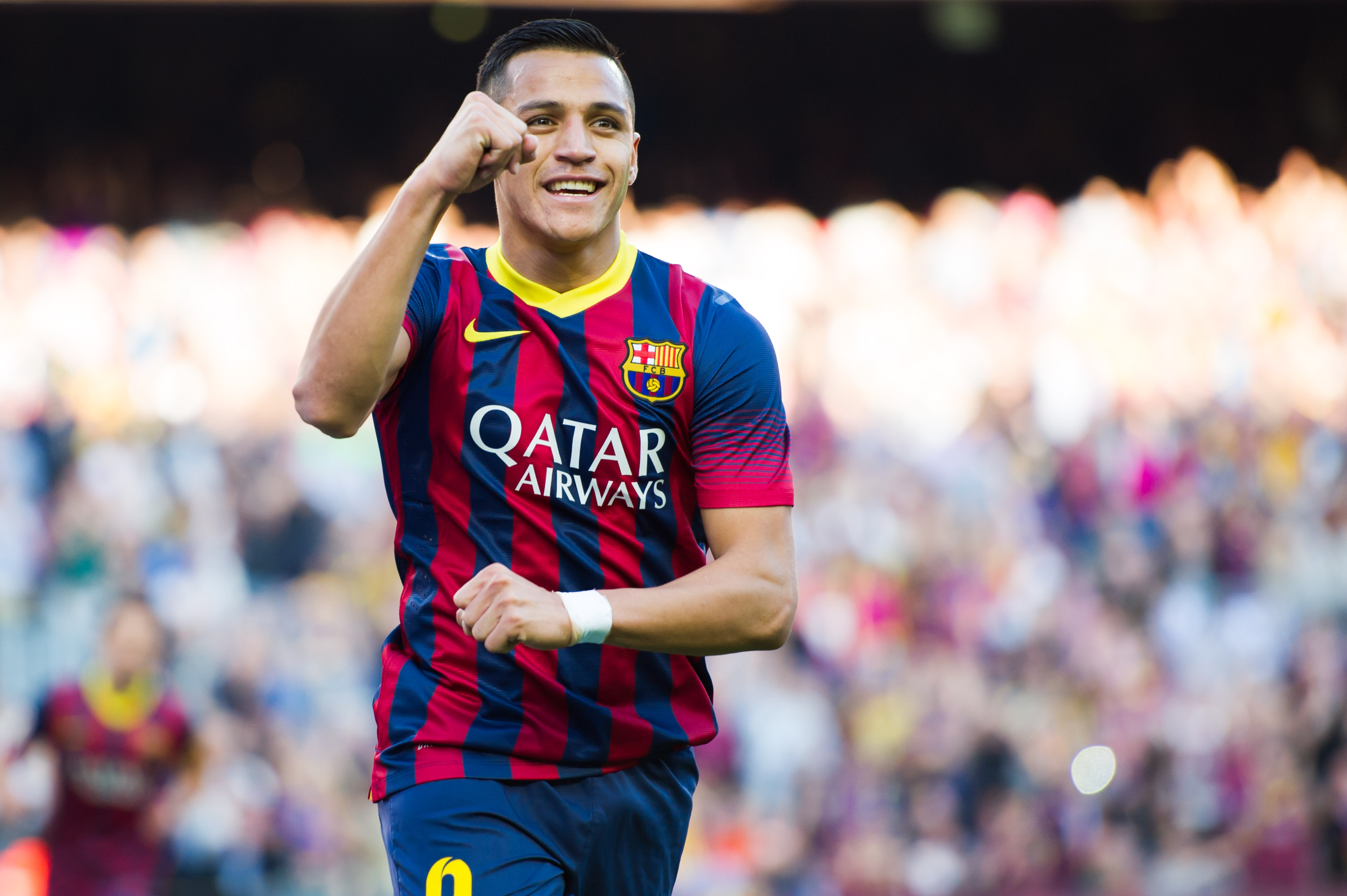 Alexis Sanchez completes move from Arsenal to Manchester City? Alexis Sanchez completes move from Arsenal to Manchester City?
