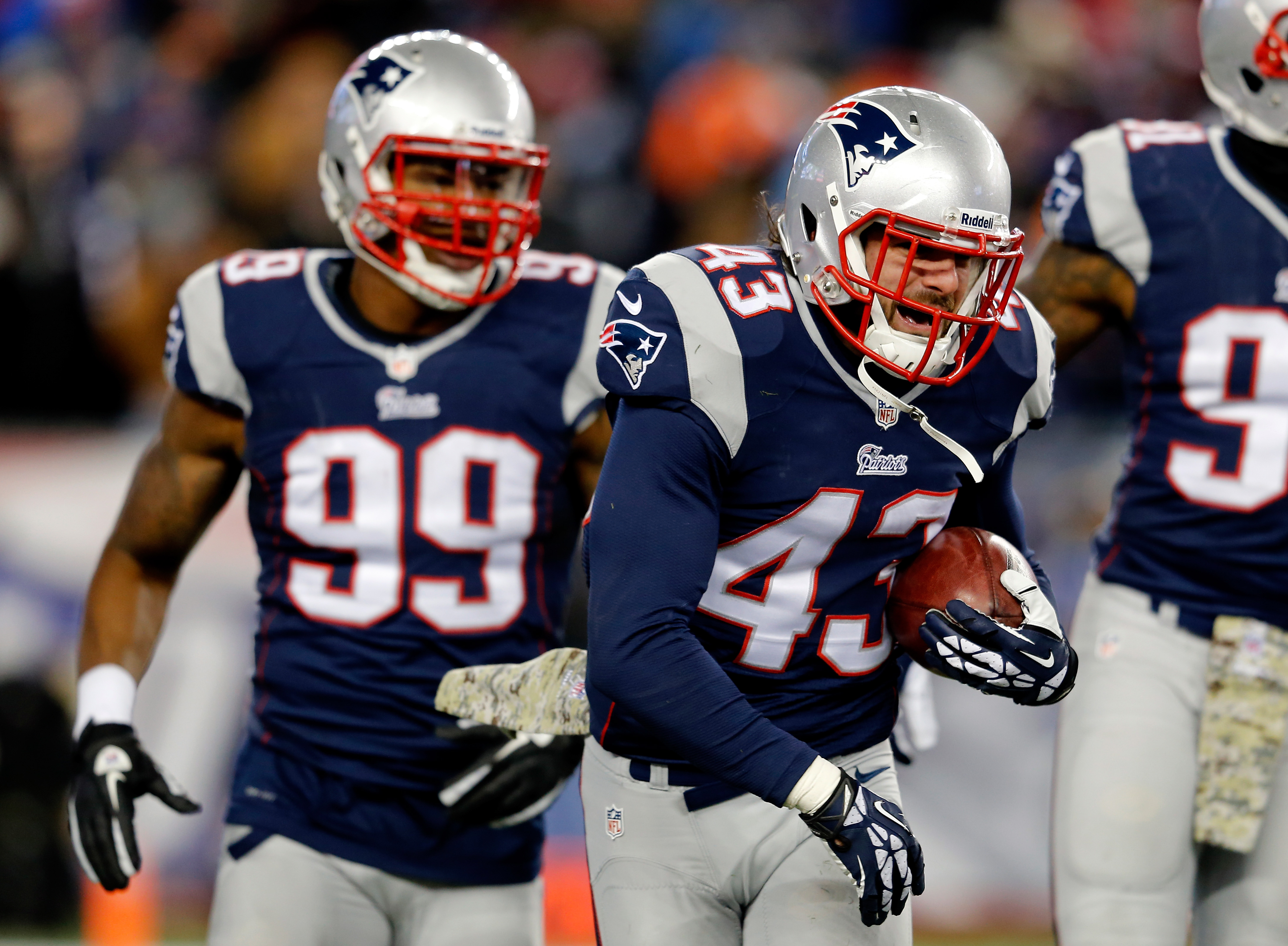 Tony Dungy ranks Tom Brady as the No. 6 quarterback of all