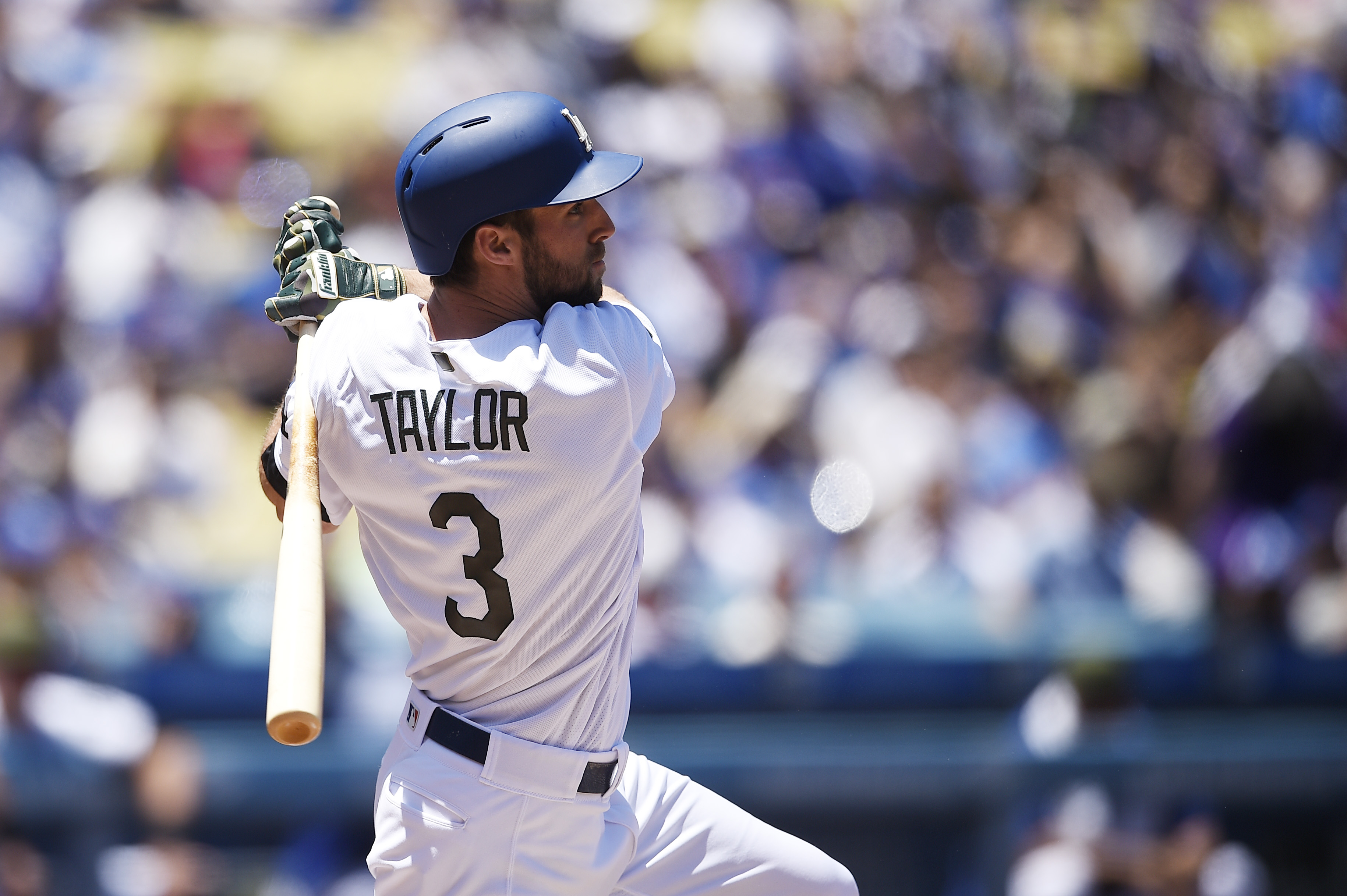 Dodgers News: Chris Taylor has earned a spot over Joc Pederson3660 x 2436