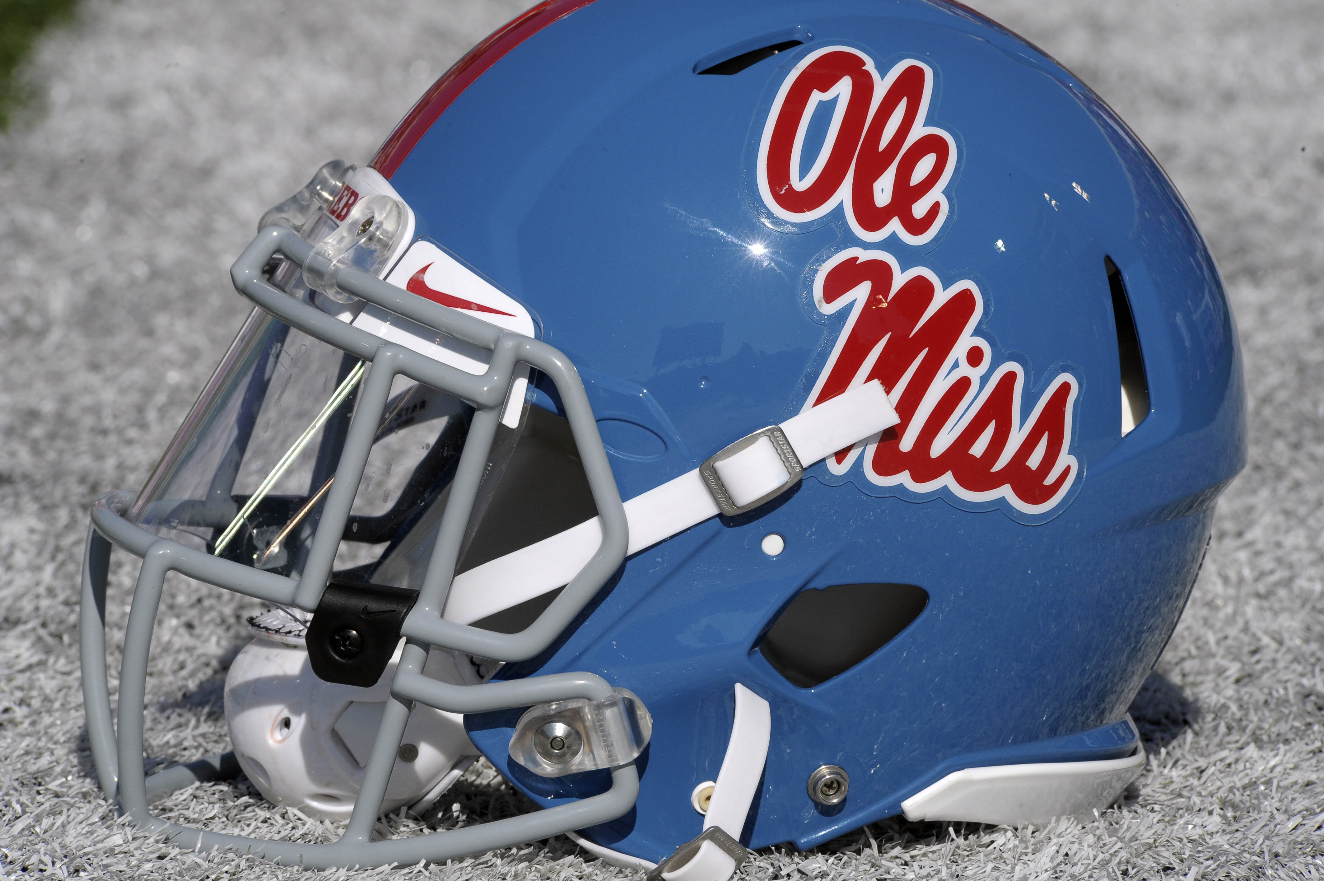 school after star trolls Ole Miss self-imposed Former school after star trolls Ole Miss self-imposed Former